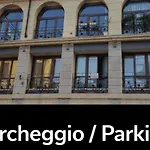Casa Di Silvia City Center Design E Comfort In Centro Citta Parcheggi H 24 Apartmán Verona