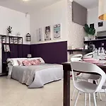 Casa Di Silvia City Center Design E Comfort In Centro Citta Parcheggi H 24 Apartmán Verona