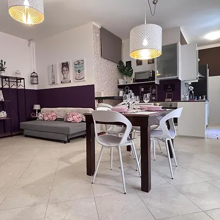 Casa Di Silvia City Center Design E Comfort In Centro Citta Parcheggi H 24 *